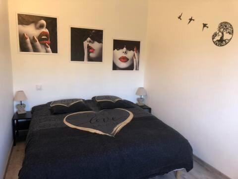 Gite De Charme En Provence Villa Monteux Kültér fotó